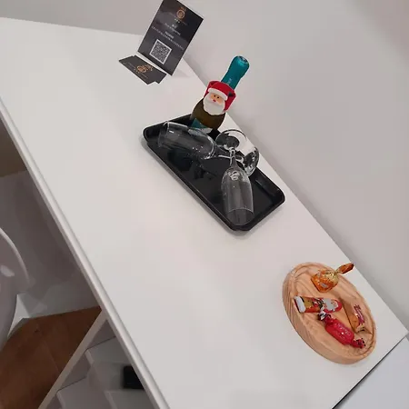 Bed & Breakfast Station *