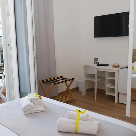 Bed & Breakfast Station 3*